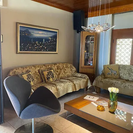 Sandras Apartman *
